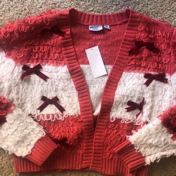 Last Chance - Red Holiday Cardigan NWT 🎀 - Picture 5 of 5